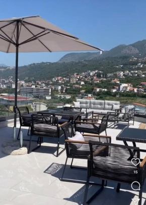 Fenix Apartmani